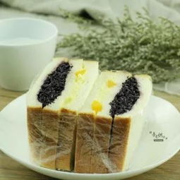 剩吐司吃不完？5款新吃法秒变网红早餐，保证吃得连渣都不剩！